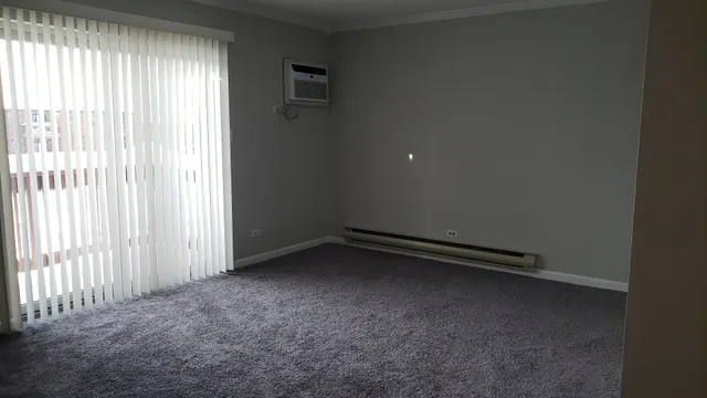 $1,750 | 1033 Spruce Street, Unit 3A, Glendale Heights, IL 60139