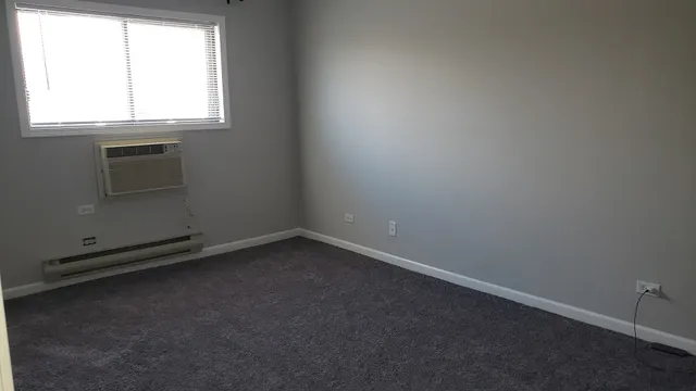 $1,750 | 1033 Spruce Street, Unit 3A, Glendale Heights, IL 60139