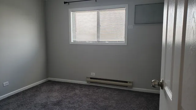 $1,750 | 1033 Spruce Street, Unit 3A, Glendale Heights, IL 60139