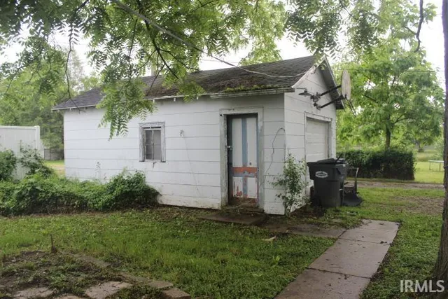 $34,900 | 135 South Broad Street, Dunkirk, IN 47336
