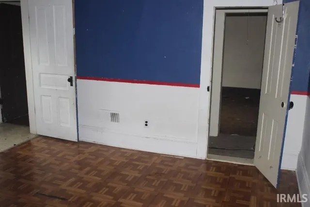 $34,900 | 135 South Broad Street, Dunkirk, IN 47336