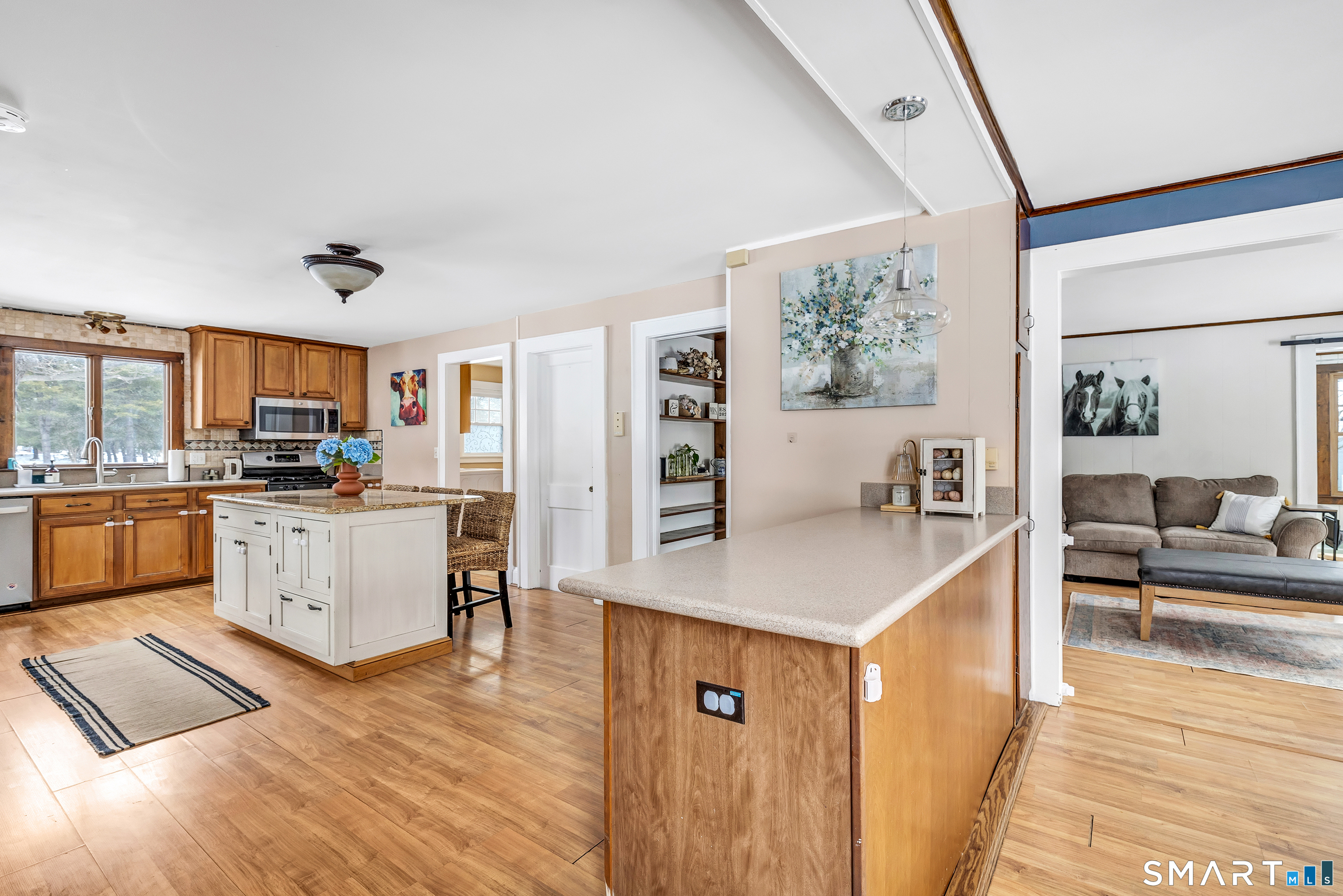 699 Daniels Farm Road Trumbull, CT 06611 - Photo 15 of 36