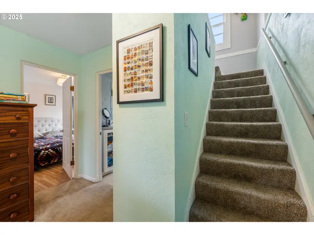 a view of entryway and hall