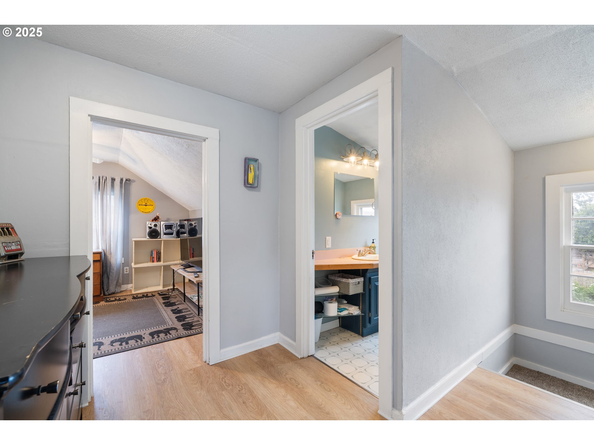 1706 5th Street Tillamook, OR 97141 - Photo 17 of 29