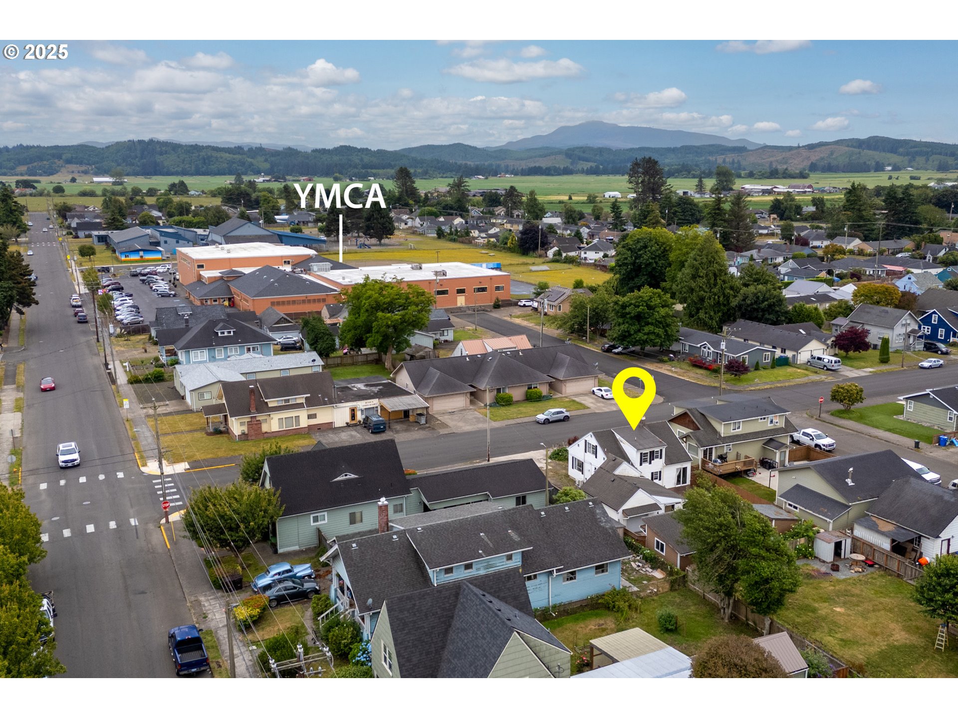 1706 5th Street Tillamook, OR 97141 - Photo 27 of 29 a view of a city