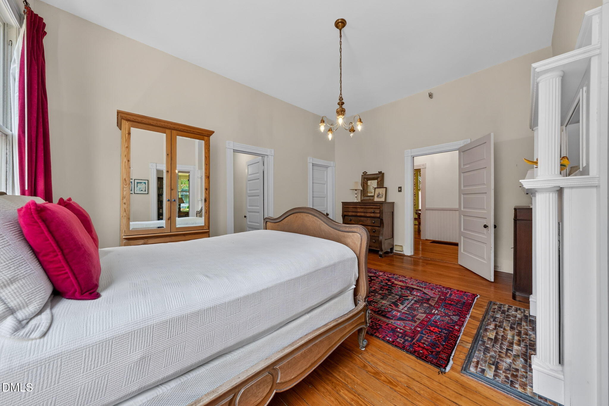 517 North East Street Raleigh, NC 27604 - Photo 27 of 42 24-web-or-mls-517 N East St - 24