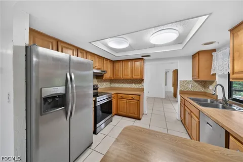 $295,000 | 2233 Southwest 4th Street, Cape Coral, FL 33991