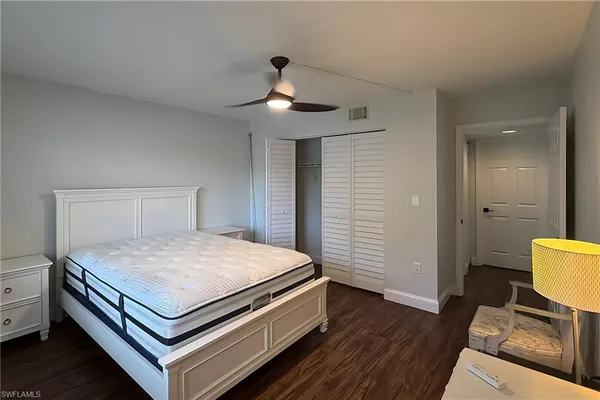 $1,950 | 15171 Cedarwood Lane, Unit 3202, Naples, FL 34110