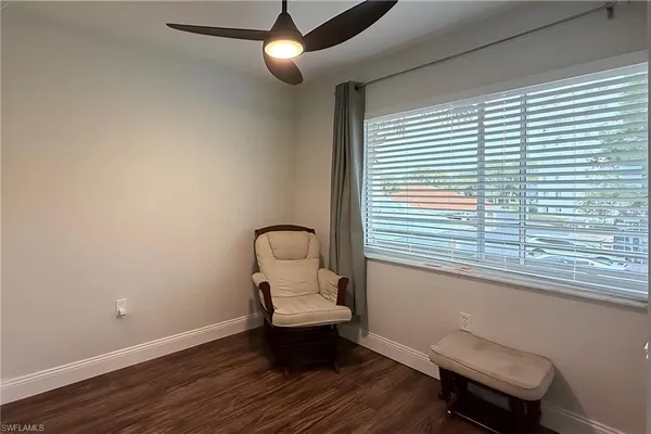 $1,950 | 15171 Cedarwood Lane, Unit 3202, Naples, FL 34110