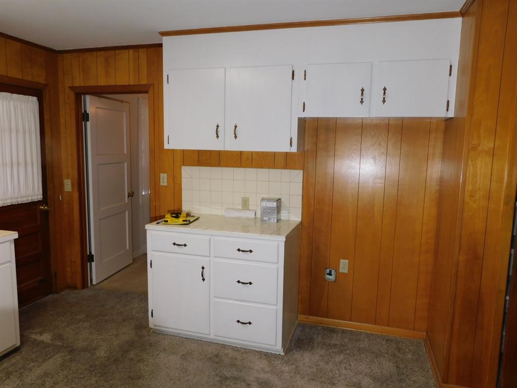 304 8th Street Southeast Springhill, LA 71075 - Photo 17 of 36