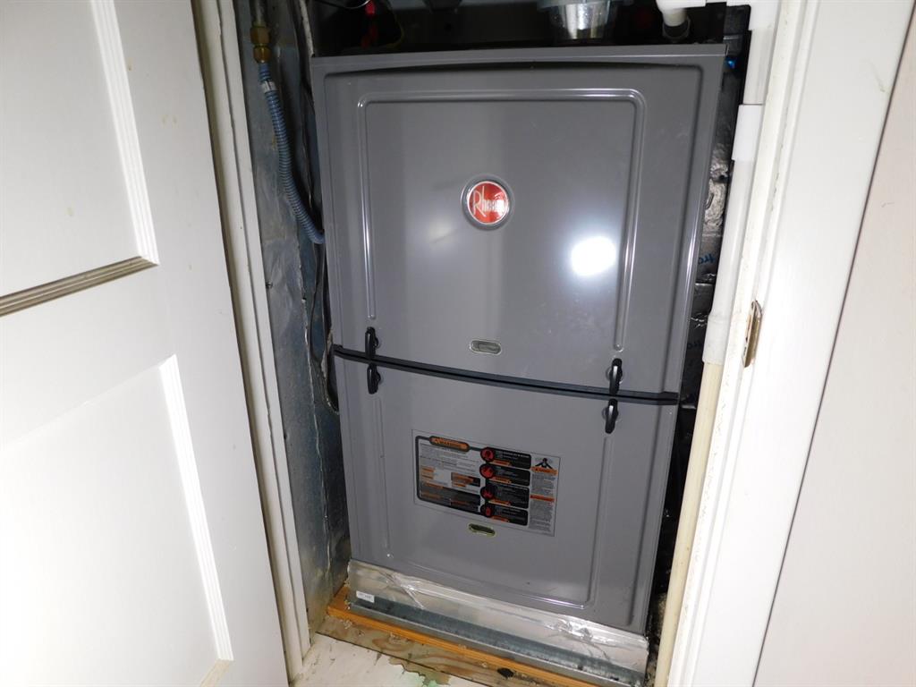 304 8th Street Southeast Springhill, LA 71075 - Photo 33 of 36