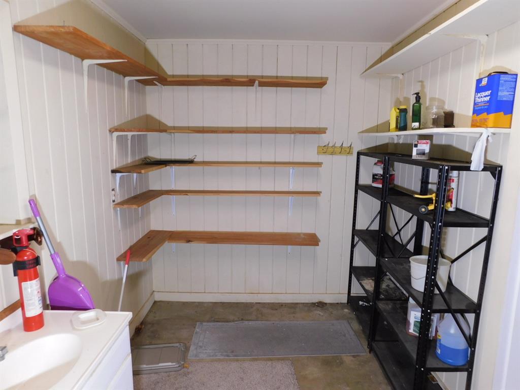 304 8th Street Southeast Springhill, LA 71075 - Photo 34 of 36