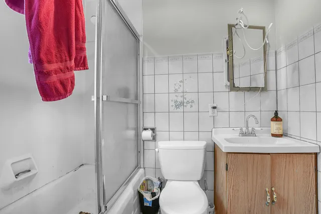 $179,000 | 446 Detroit Street, Hammond, IN 46320