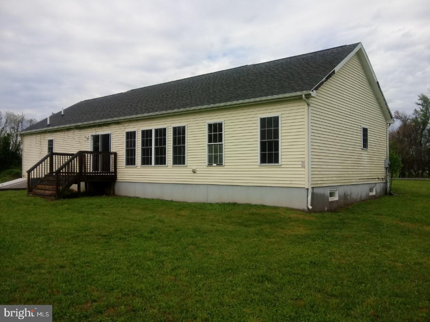 81 Mill Road Pittsgrove, NJ 08318 - Photo 4 of 27