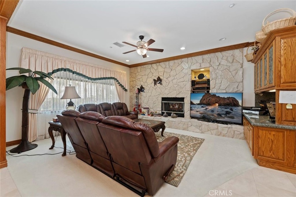 6975 Wyndham Hill Drive Riverside, CA 92506 - Photo 14 of 43