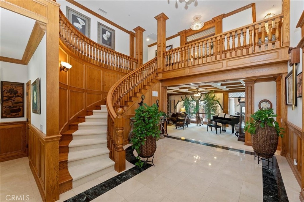 6975 Wyndham Hill Drive Riverside, CA 92506 - Photo 9 of 43