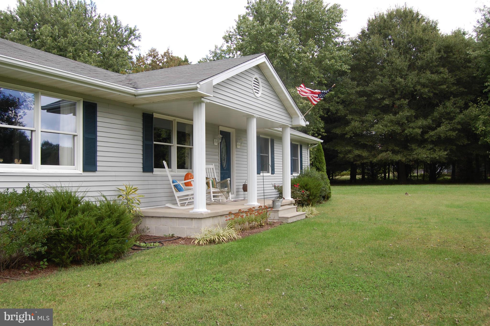 9485 Quail Run Road Denton, MD 21629 - Photo 3 of 28 Exterior (Front)