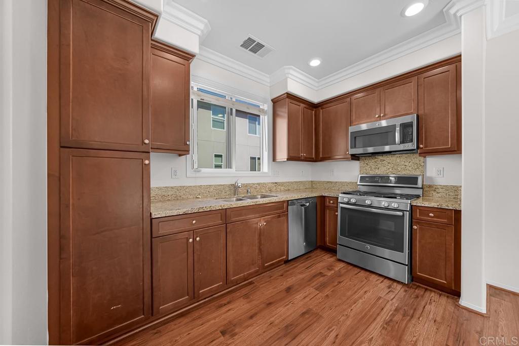2750 Sparta Road, Unit 2 Chula Vista, CA 91915 - Photo 11 of 43 Gallery Image 11