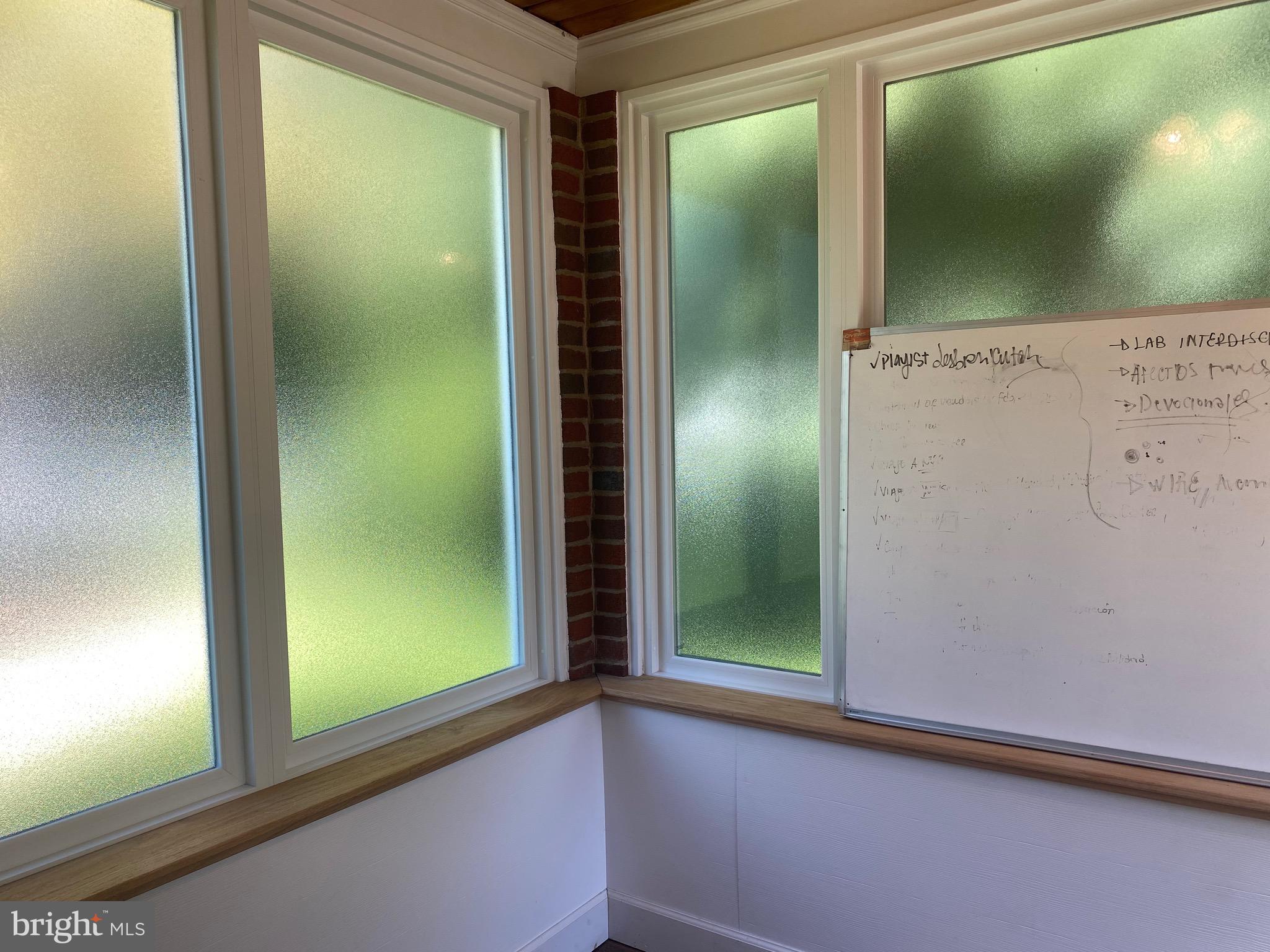 9901 Markham Street Silver Spring, MD 20901 - Photo 15 of 43 Home Office