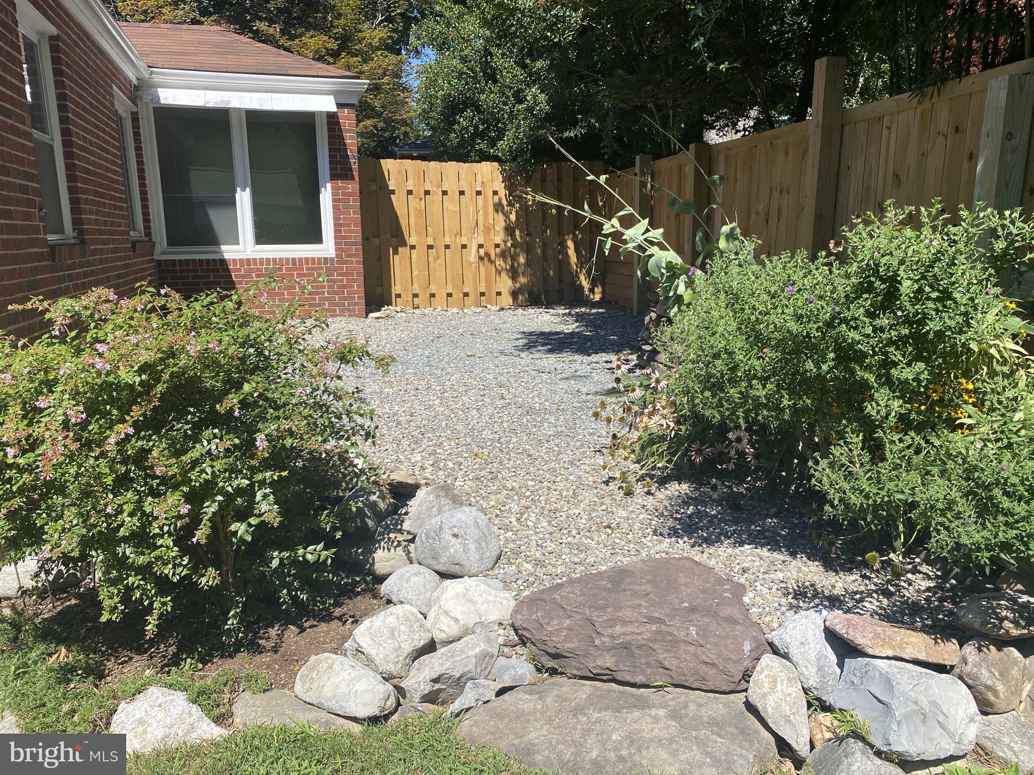 9901 Markham Street Silver Spring, MD 20901 - Photo 34 of 43 Patio area