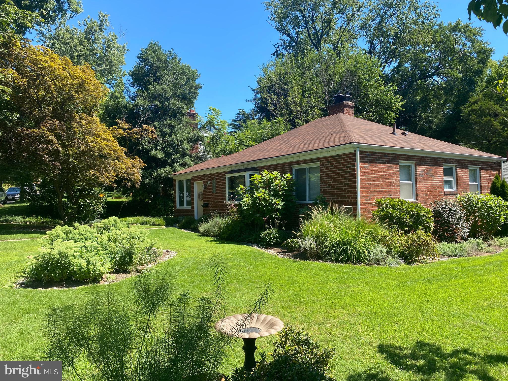 9901 Markham Street Silver Spring, MD 20901 - Photo 42 of 43 Move right in!