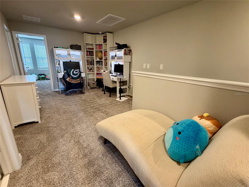 7687 Intrepid Road Wesley Chapel, FL 33545 - Photo 7 of 19