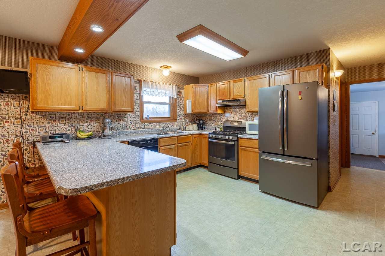 6192 Centennial Road Tecumseh, MI 49286 - Photo 17 of 51 50005216-16.JPG