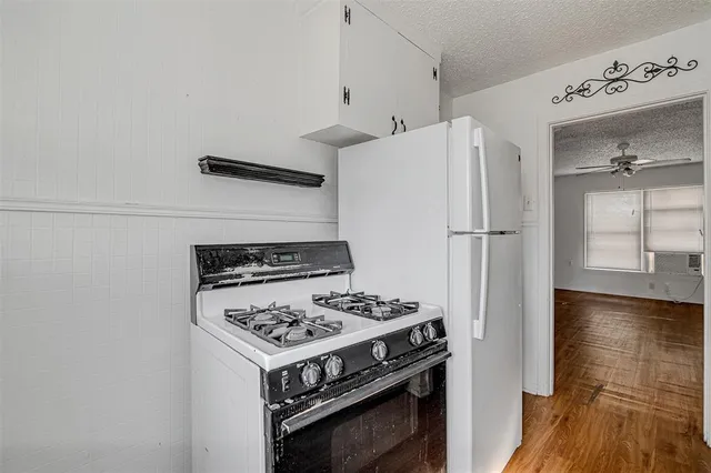 $325,000 | 206 East Rogers Street, Arlington, TX 76011