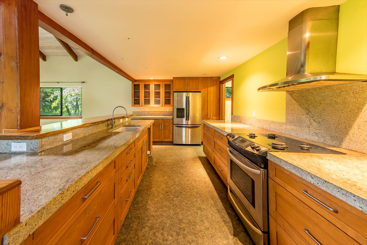 6780 Koolau Road Kilauea, HI 96754 - Photo 7 of 30 Gallery Image 7