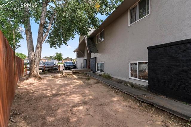 2119 Preuss Road Colorado Springs, CO 80910 - Photo 9 of 17