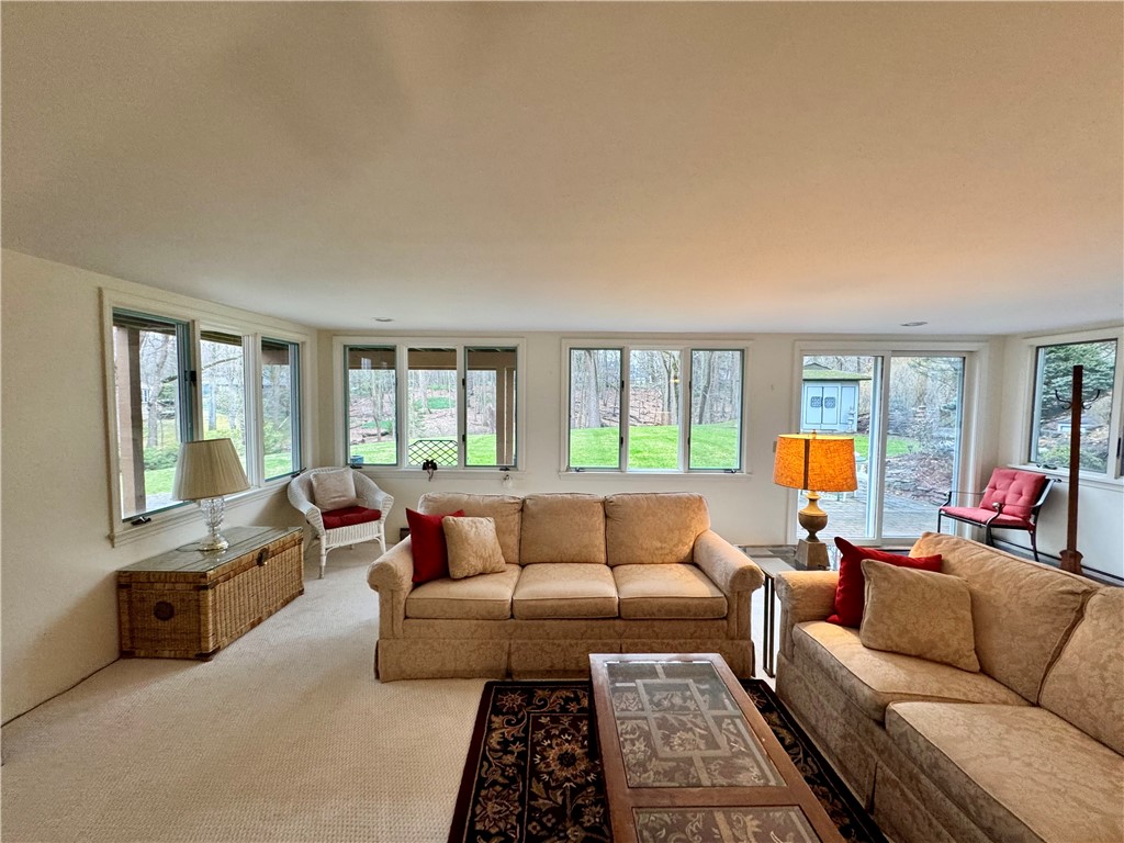 333 Colebrook Drive Irondequoit, NY 14617 - Photo 2 of 11