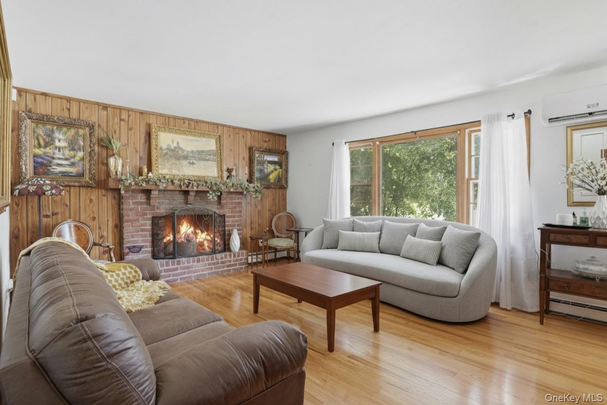 23 Dupay Road Pleasant Valley, NY 12569 - Photo 8 of 24 Living room