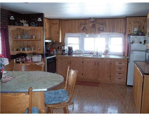 149 Ripley Road Dexter, ME 04930 - Photo 6 of 24 Kitchen.