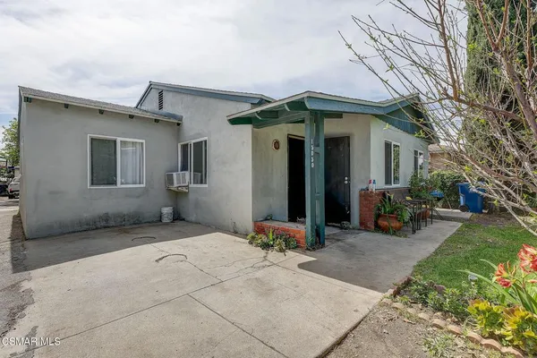 $849,995 | 15050 Polk Street, Unit 15052 POLK ST SYLMAR, Sylmar, CA 91342