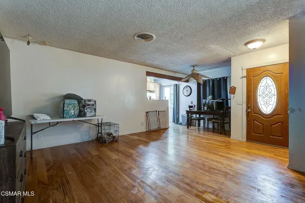 $849,995 | 15050 Polk Street, Unit 15052 POLK ST SYLMAR, Sylmar, CA 91342