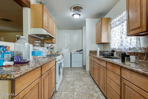 $849,995 | 15050 Polk Street, Unit 15052 POLK ST SYLMAR, Sylmar, CA 91342