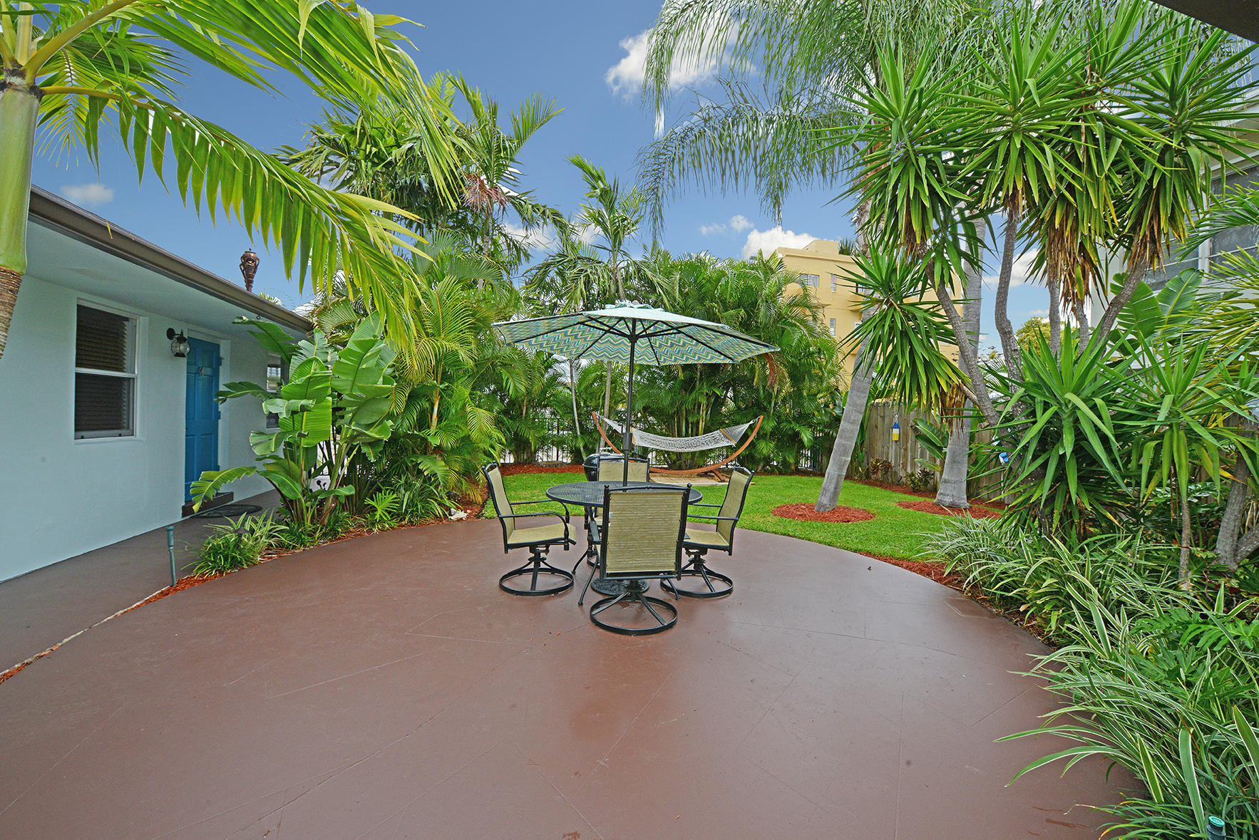 1257 Beach Road Singer Island, FL 33404 - Photo 32 of 71 012_5448A