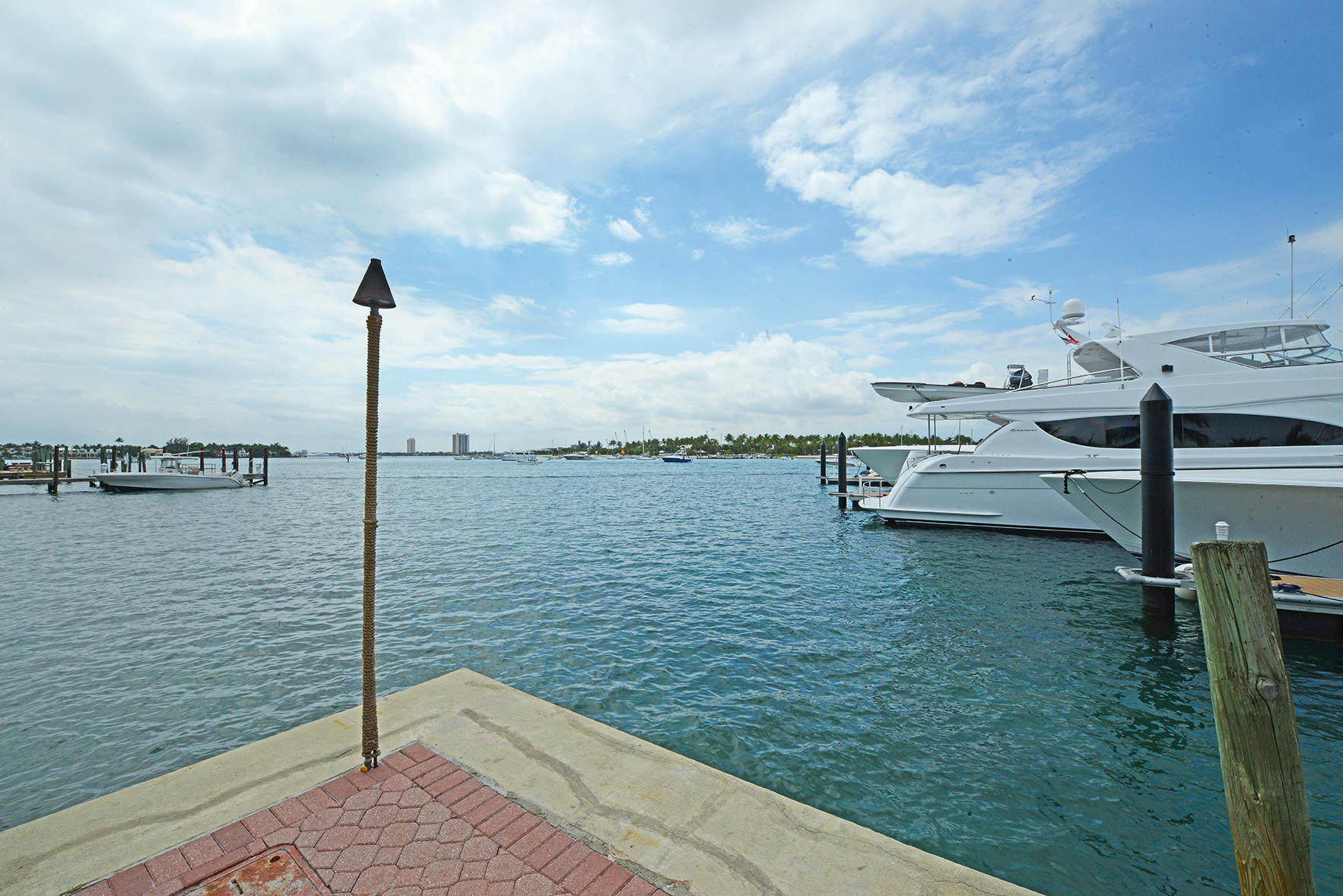 1257 Beach Road Singer Island, FL 33404 - Photo 58 of 71 a view of a lake