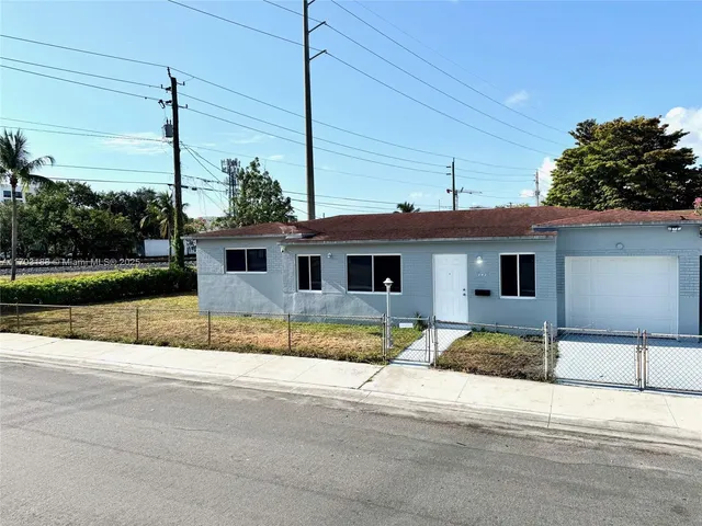 $465,000 | 145 Northwest 2nd Street, Dania Beach, FL 33004