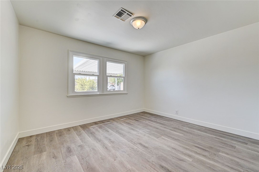 1405 East Bridger Avenue, Unit A Las Vegas, NV 89101 - Photo 17 of 37