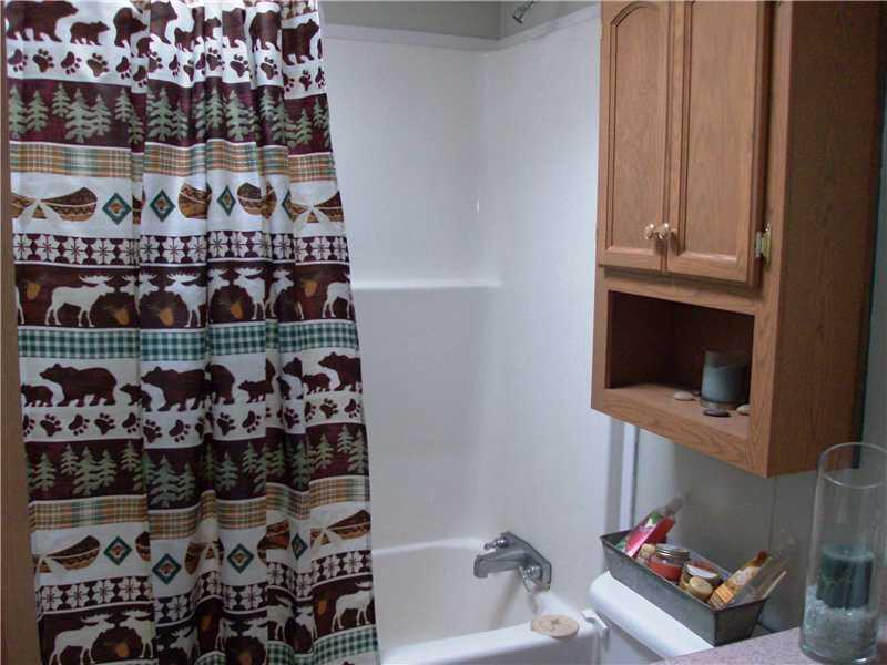 1031 Rte 18, Unit 15 Burgettstown, PA 15021 - Photo 14 of 17 Full Bath.