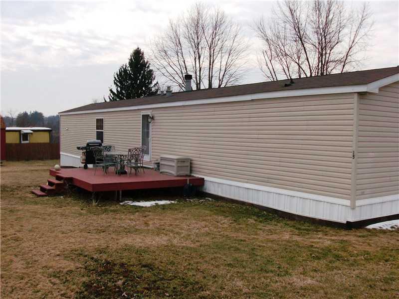 1031 Rte 18, Unit 15 Burgettstown, PA 15021 - Photo 15 of 17 Exterior Back.