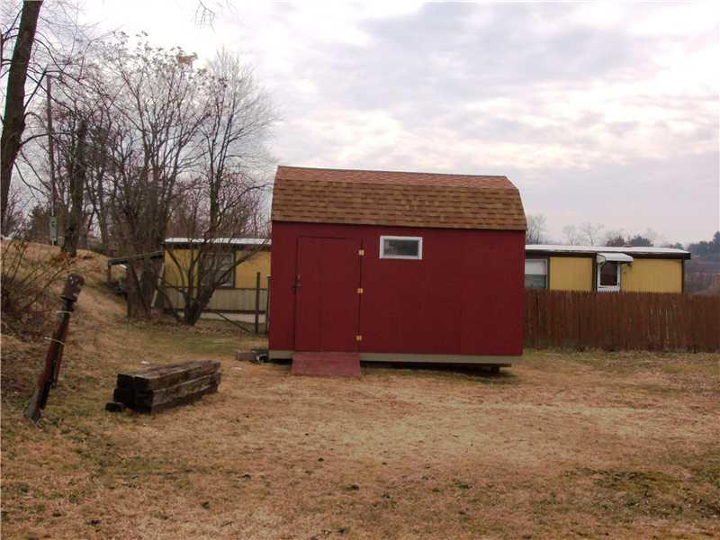 1031 Rte 18, Unit 15 Burgettstown, PA 15021 - Photo 17 of 17 Storage.