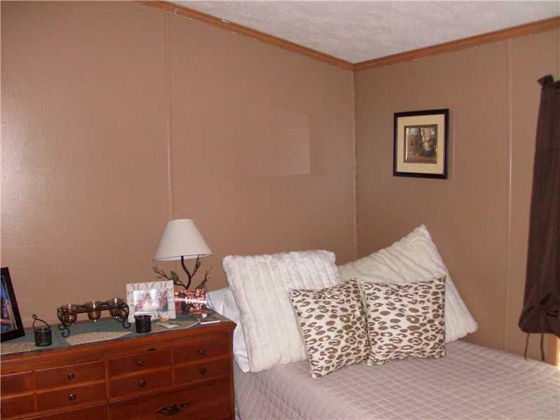 1031 Rte 18, Unit 15 Burgettstown, PA 15021 - Photo 10 of 17 Bedroom.