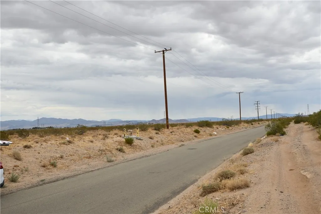 1 Bowman Road Ridgecrest, CA 93555 - Photo 2 of 6