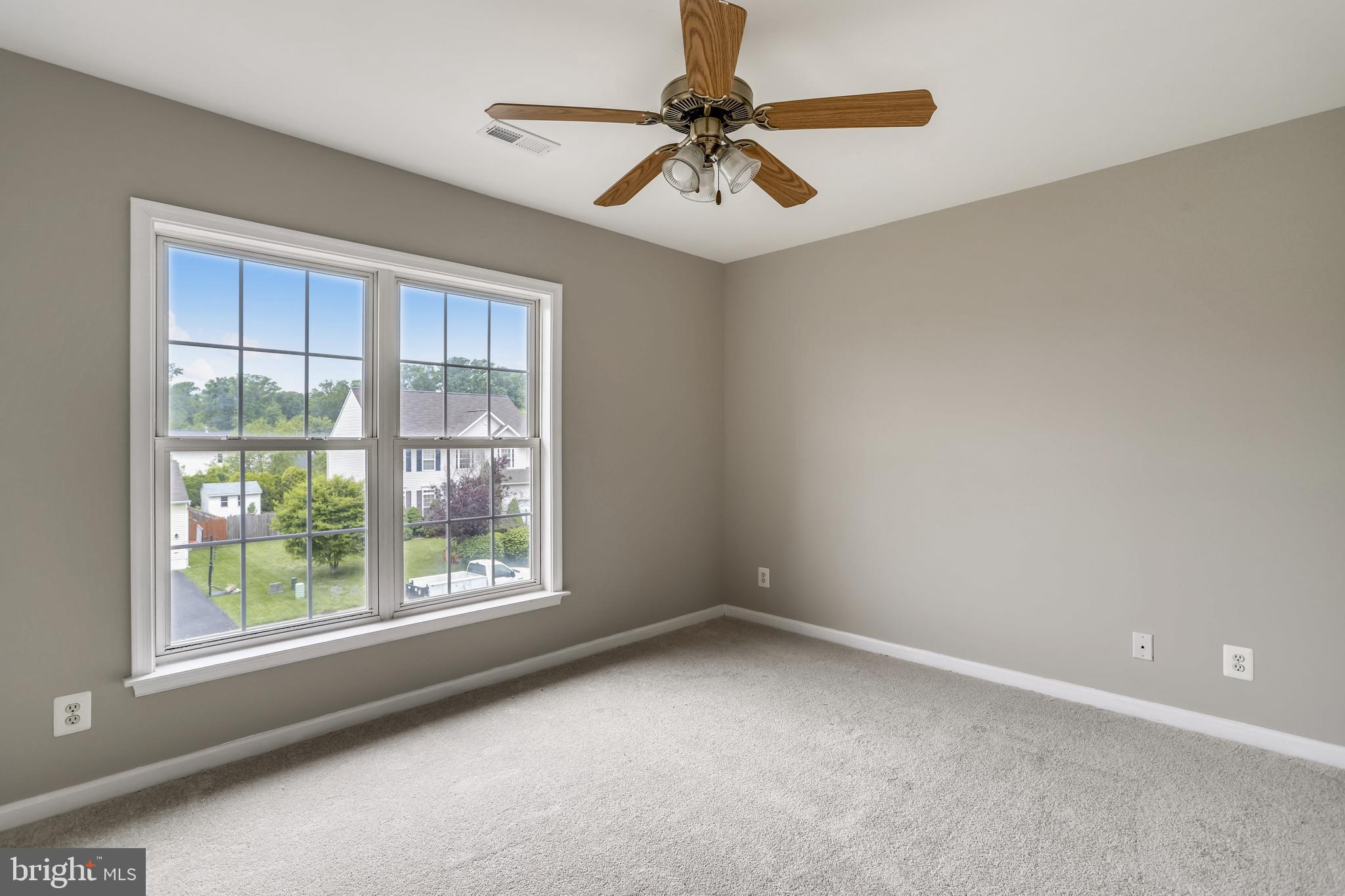 16 Sunset Ridge Lane Fredericksburg, VA 22405 - Photo 22 of 35 a view of a window in a room