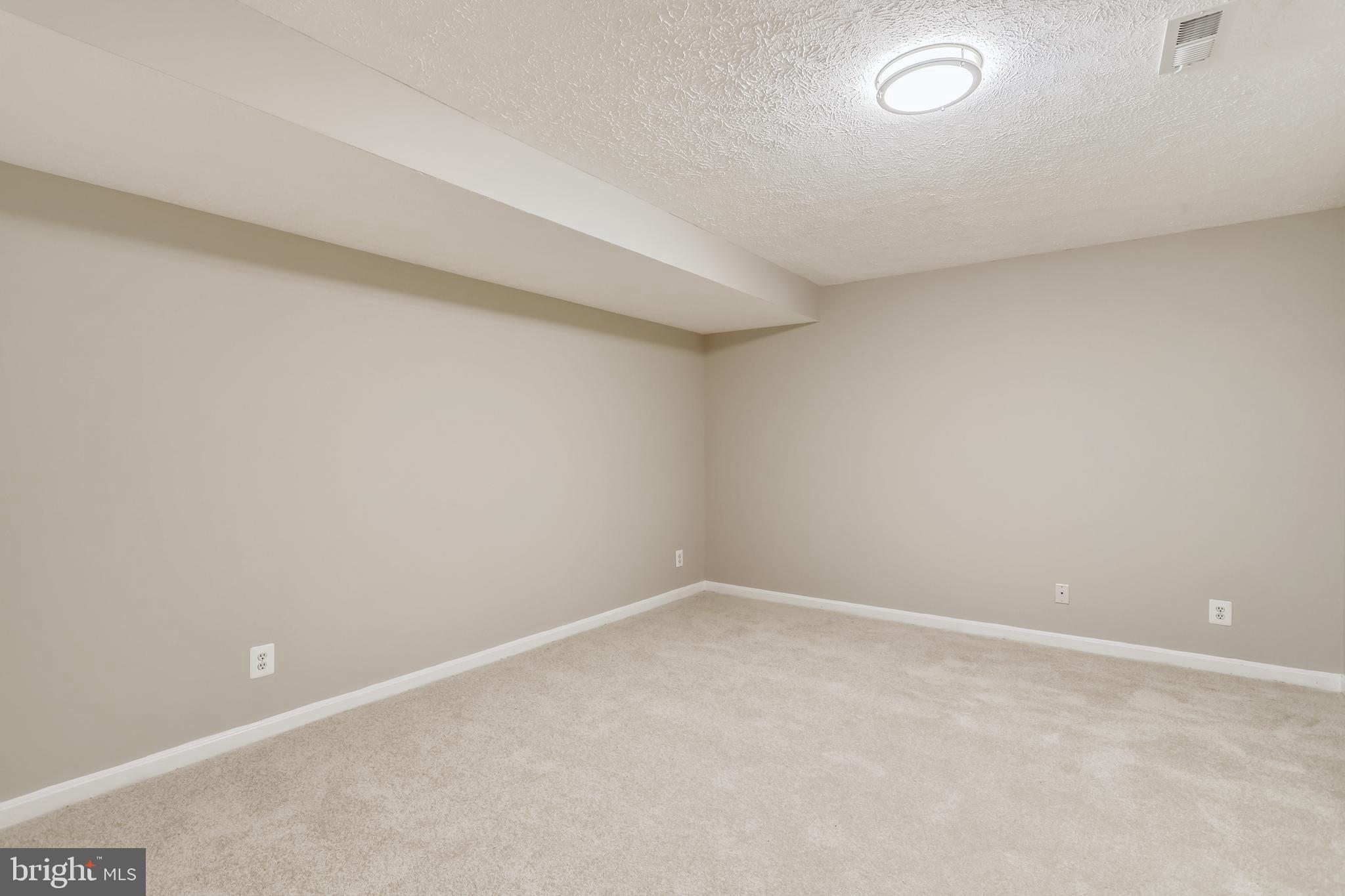 16 Sunset Ridge Lane Fredericksburg, VA 22405 - Photo 30 of 35 a view of an empty room
