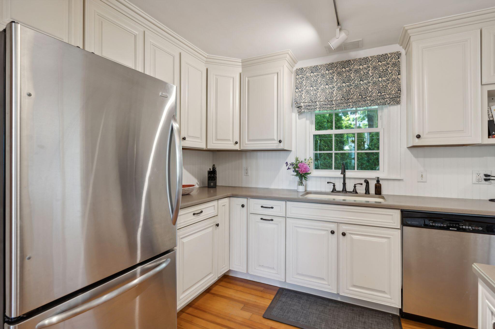 55 Wolcott Street Portland, ME 04102 - Photo 11 of 51 DSC04418
