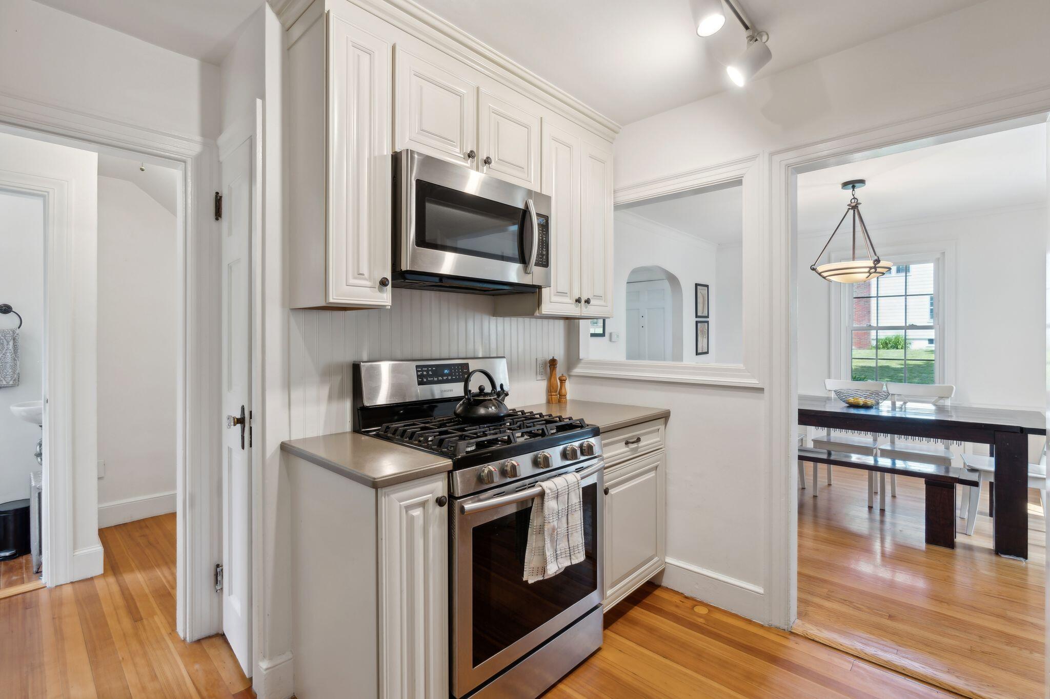 55 Wolcott Street Portland, ME 04102 - Photo 12 of 51 DSC04423