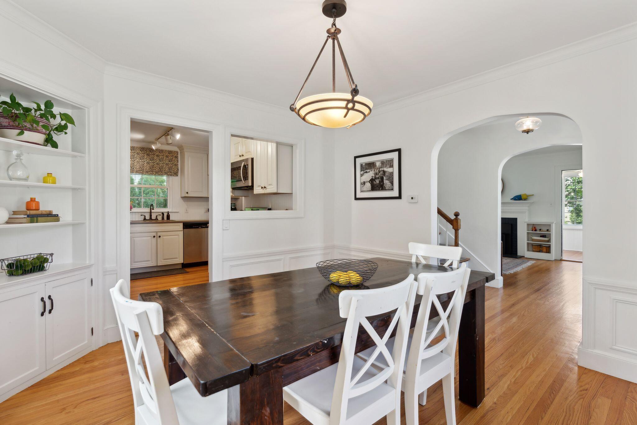 55 Wolcott Street Portland, ME 04102 - Photo 3 of 51 DSC04408